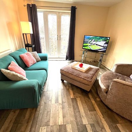 Spacious Two Bedrooms Apartment For Business And Holiday 포츠머스 외부 사진